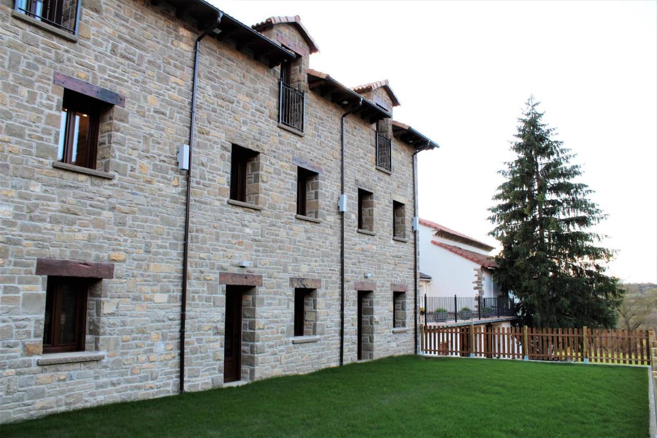 Casa Perez Casa de hóspedes Yebra de Basa Exterior foto